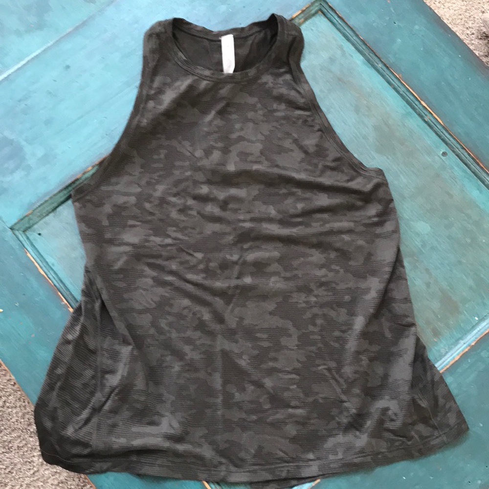 Camo tie back top